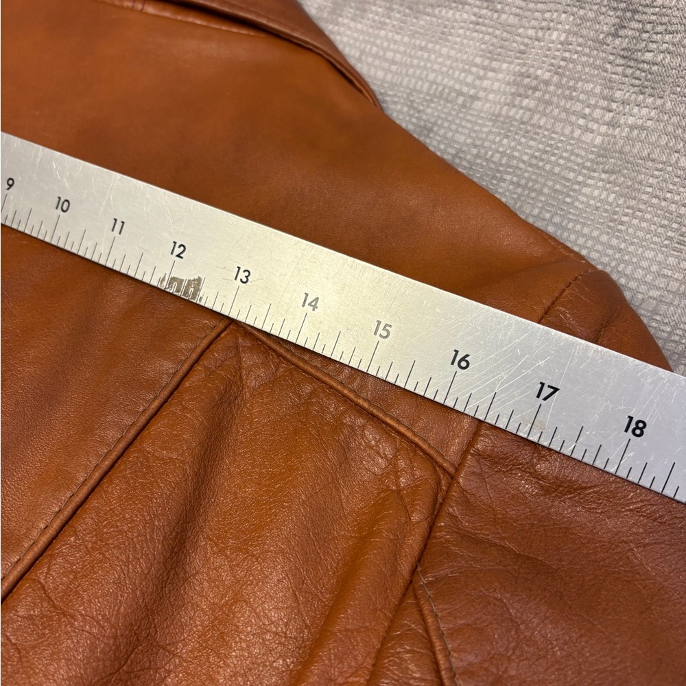 🔥Vintage Leather Jacket EUC🔥 - Picture 10 of 11